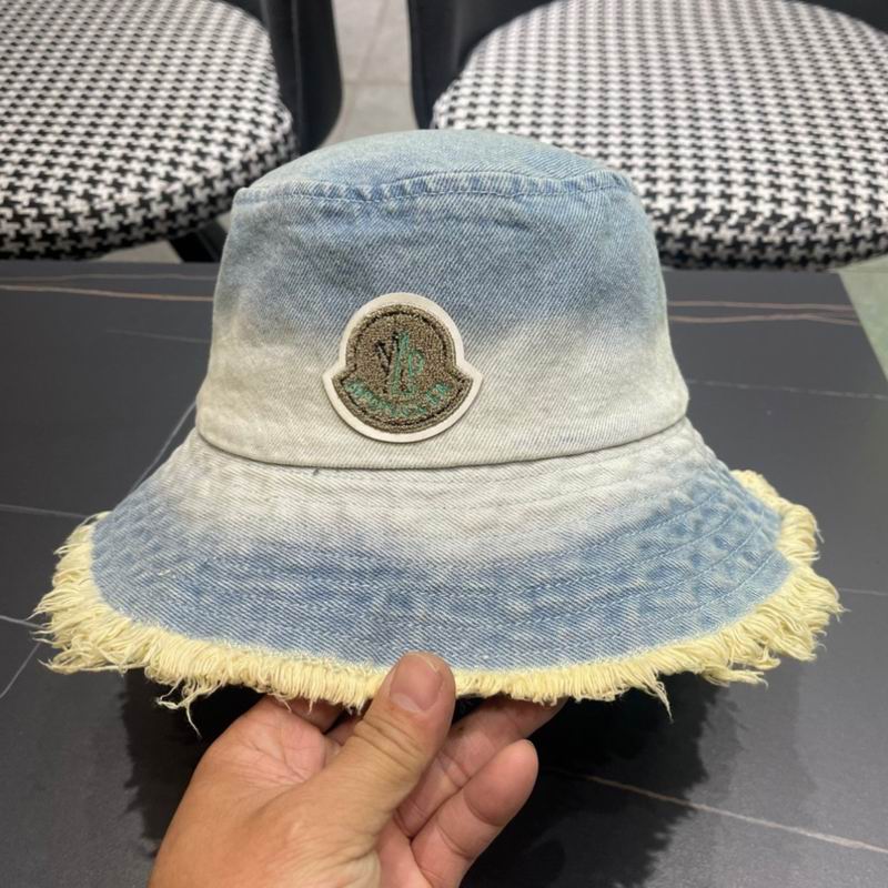 Moncler hat (24)