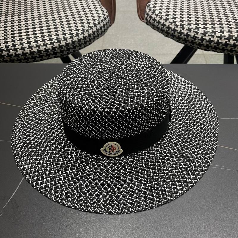 Moncler top hat (11)
