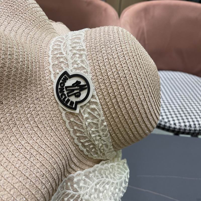 Moncler top hat (15)