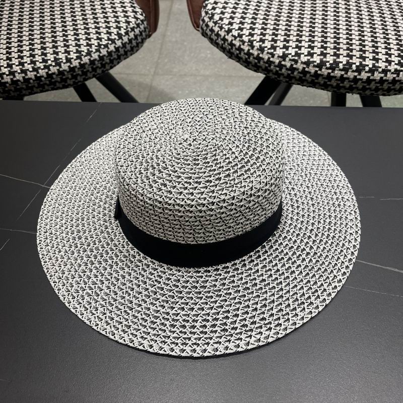 Moncler top hat (18)