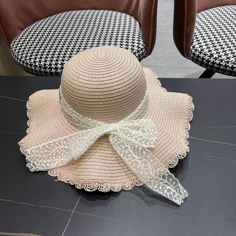 Moncler top hat (20)