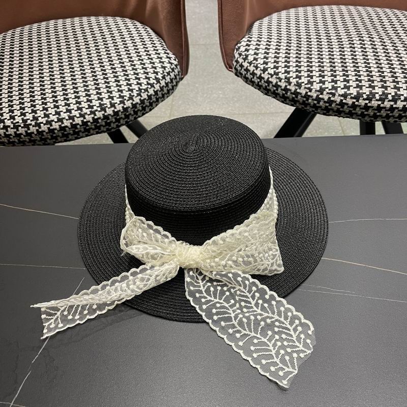 Moncler top hat (51)