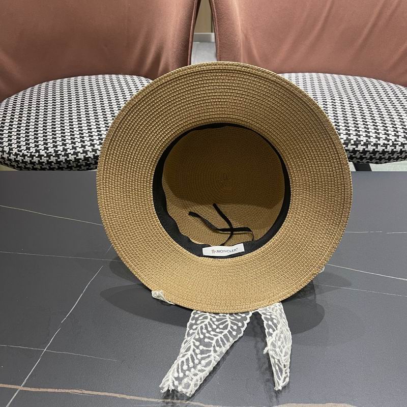 Moncler top hat (58)