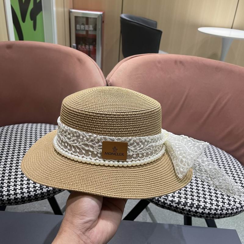 Moncler top hat (61)