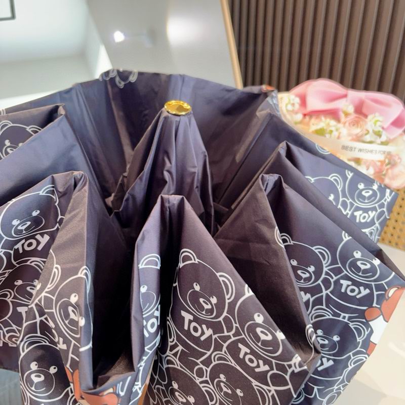 Moschino Umbrella (23)