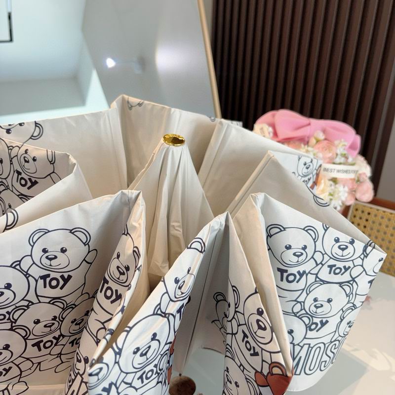 Moschino Umbrella (41)