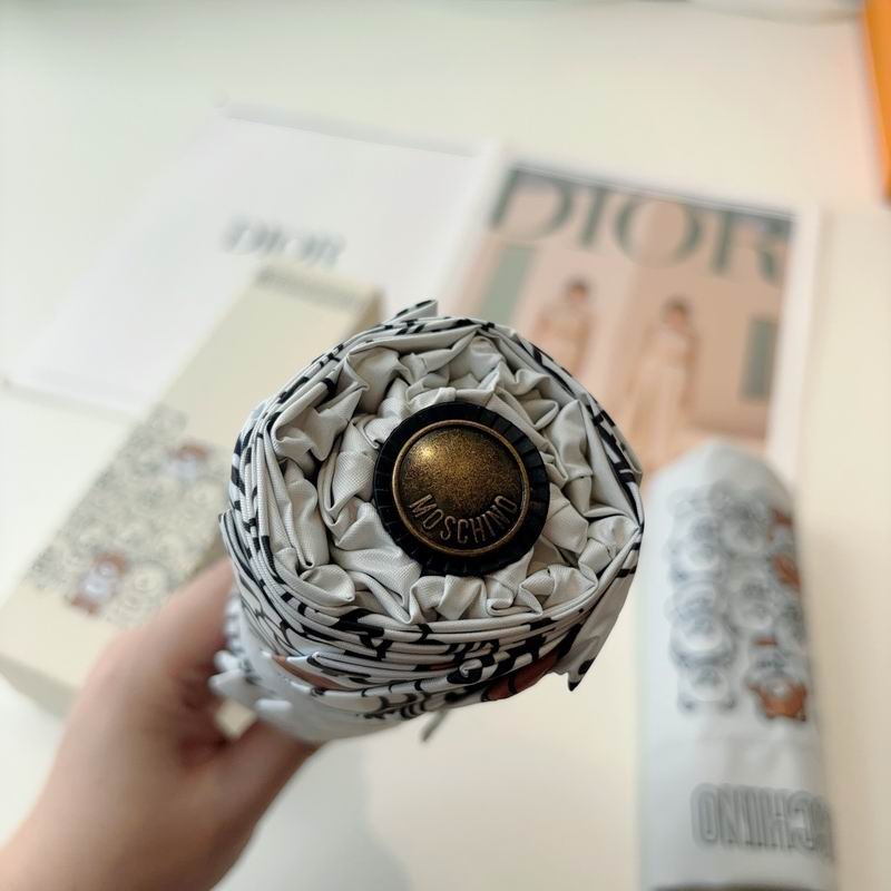 Moschino Umbrella (50)