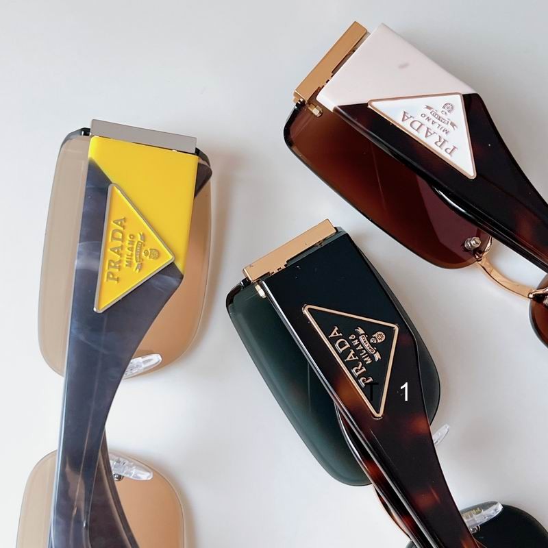 Prada PR192VS 62 17-140 a08