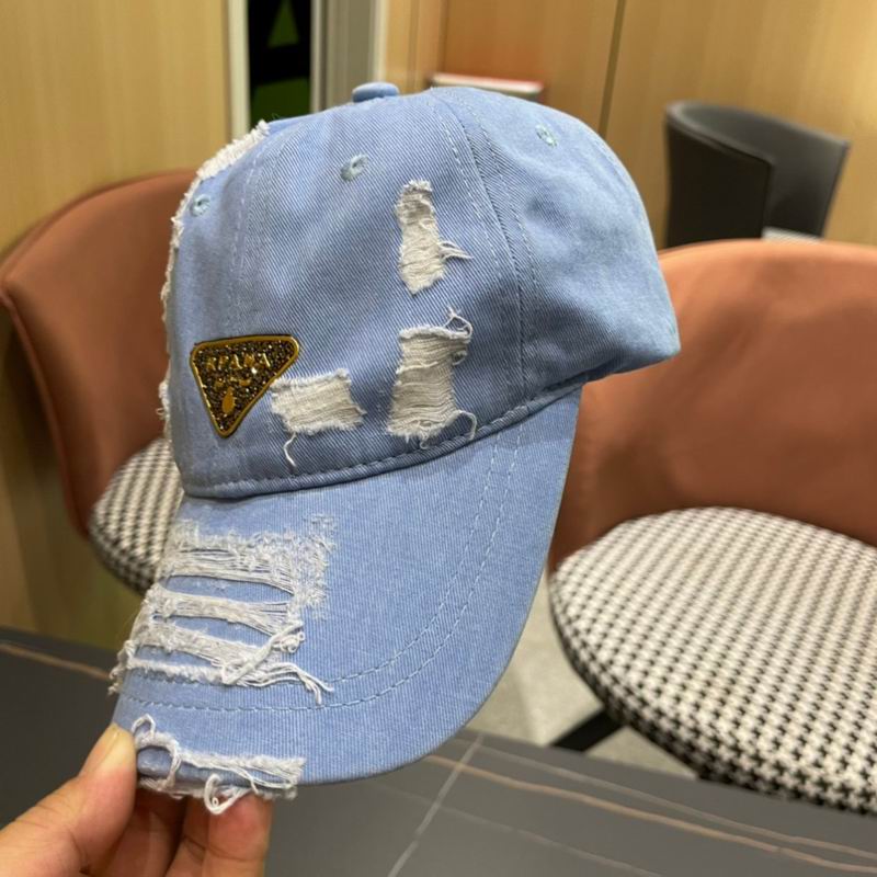 Prada cap (42)