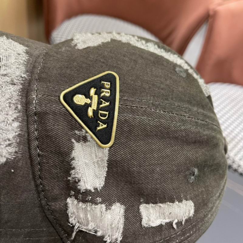 Prada cap (53)