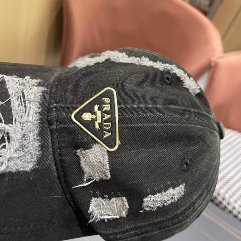 Prada cap (73)