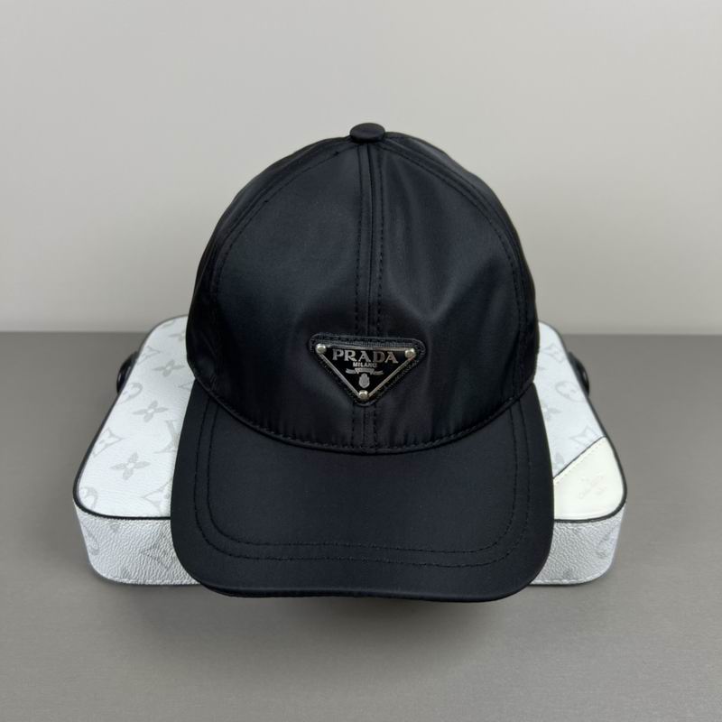 Prada cap dx (20)