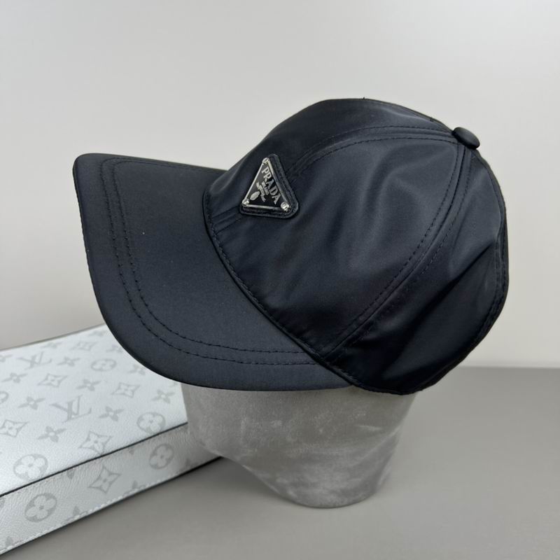 Prada cap dx (25)