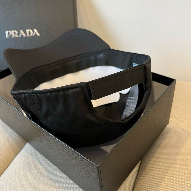 Prada cap dx (5)