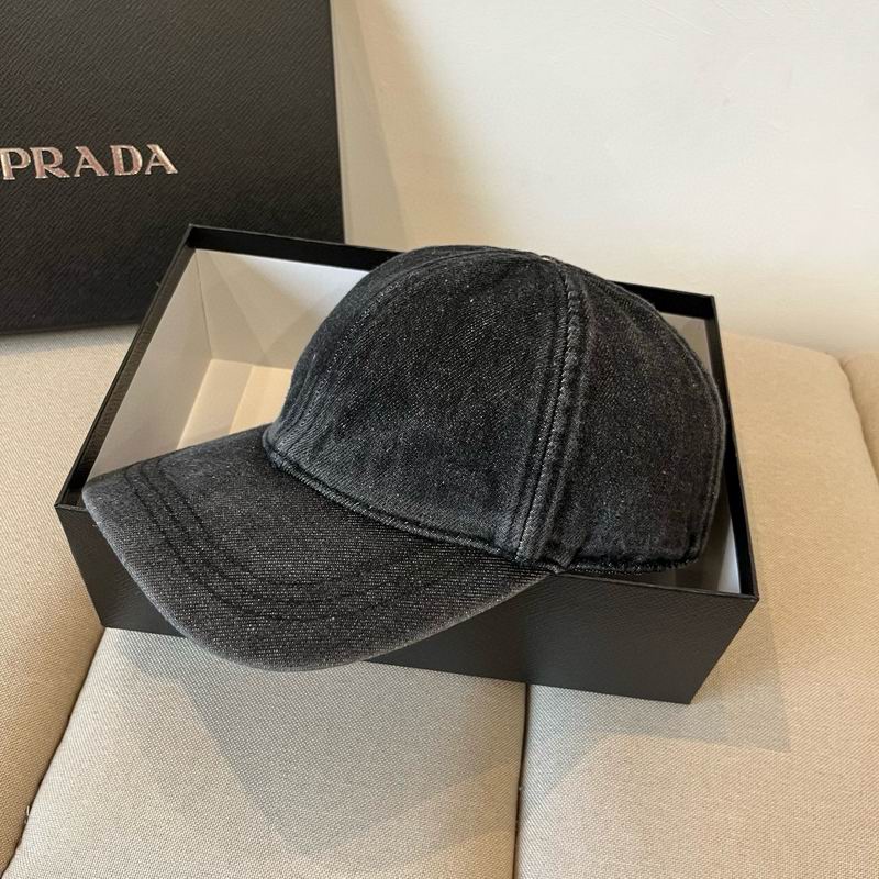 Prada cap dx (51)