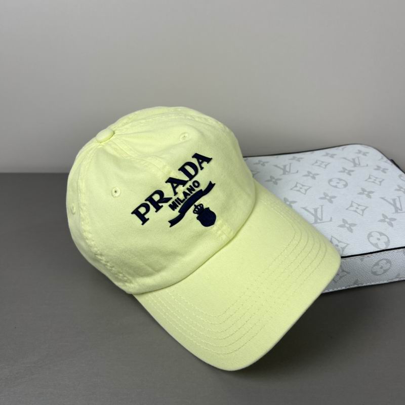 Prada cap dx (63)