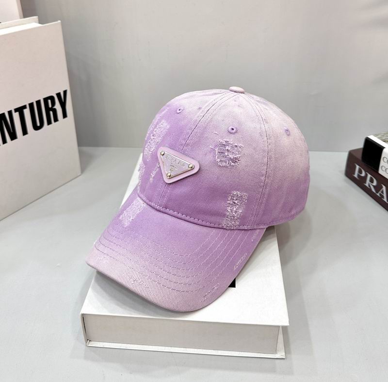Prada cap hm (10)