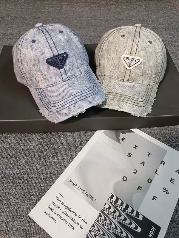 Prada cap hm (4)