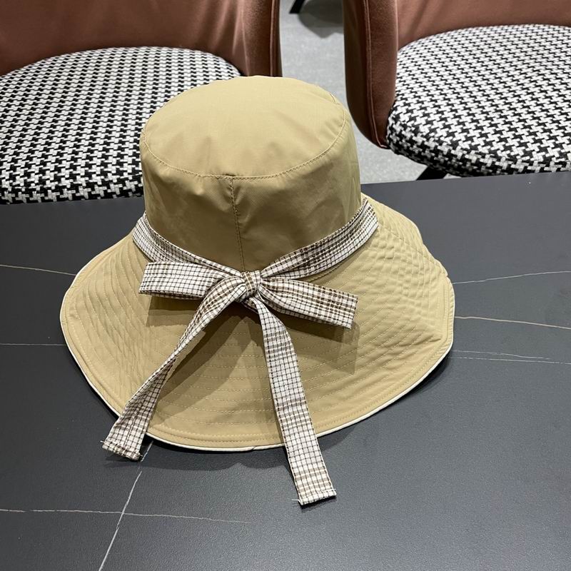 Prada hat (123)
