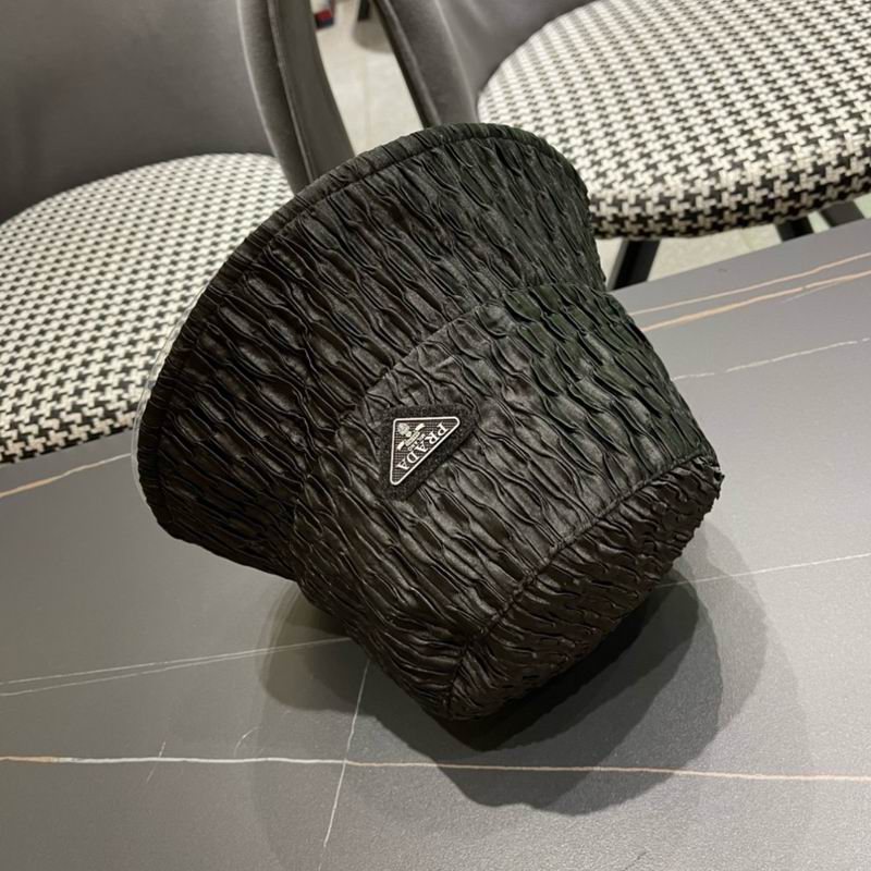 Prada hat (195)