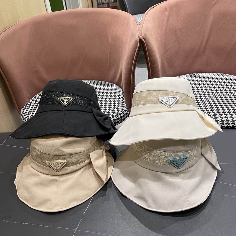 Prada hat (209)