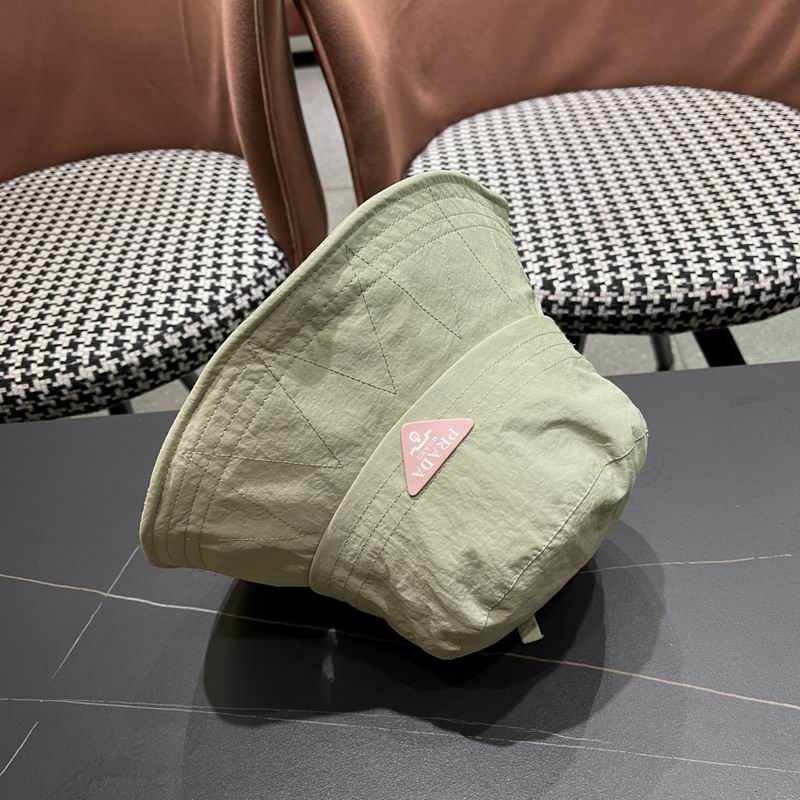 Prada hat (211)