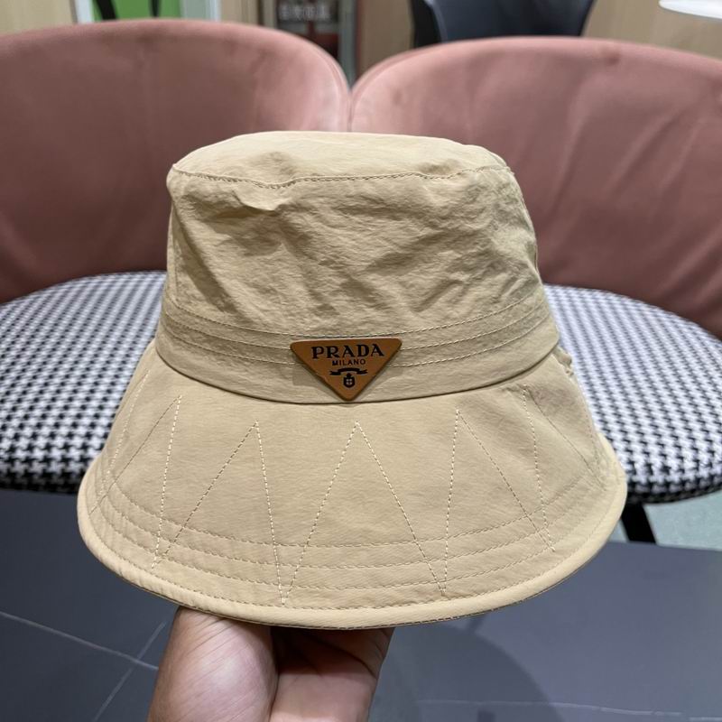 Prada hat (235)