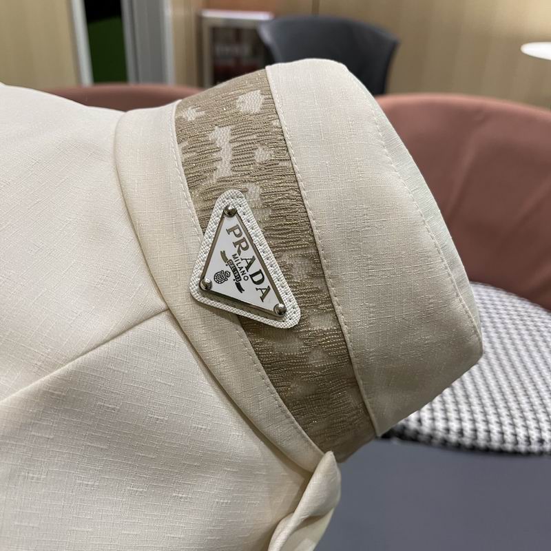 Prada hat (237)