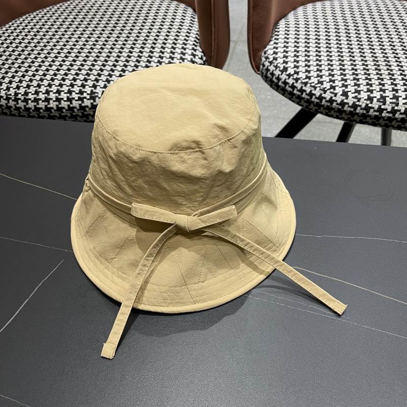 Prada hat (237)