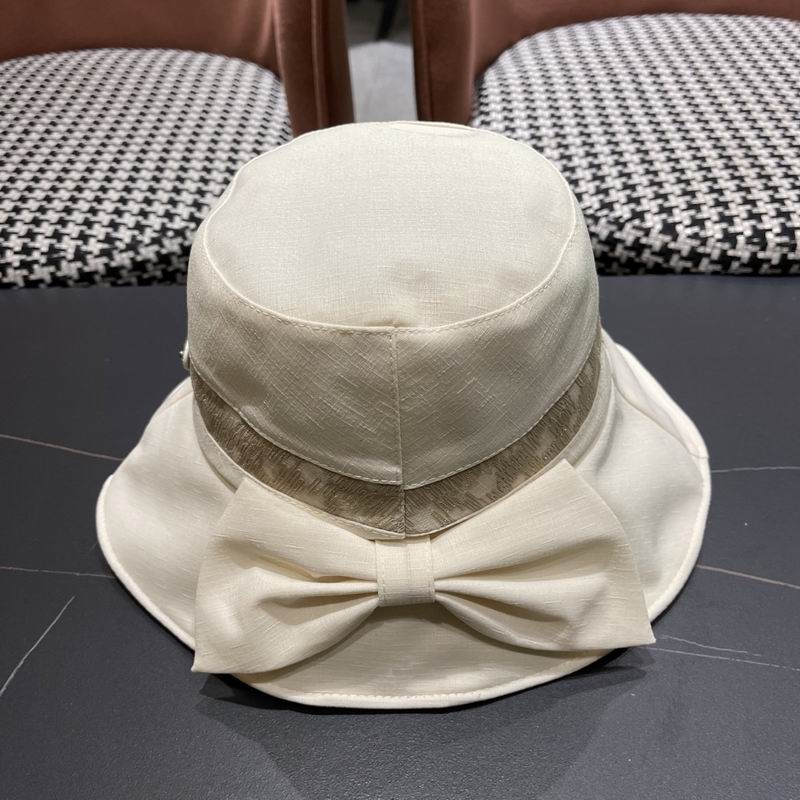 Prada hat (240)