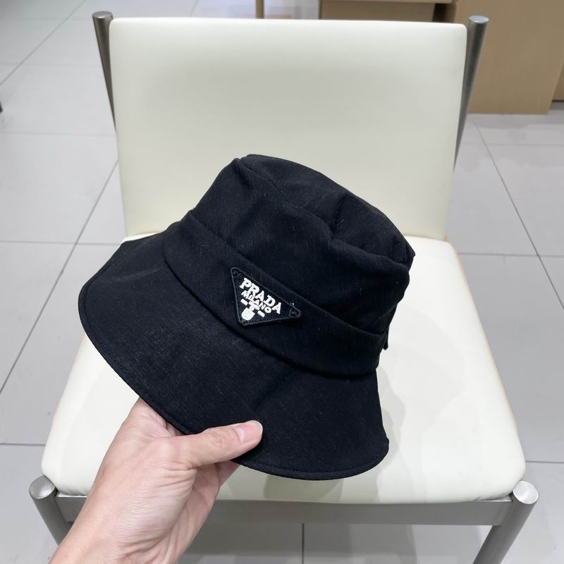 Prada hat (248)