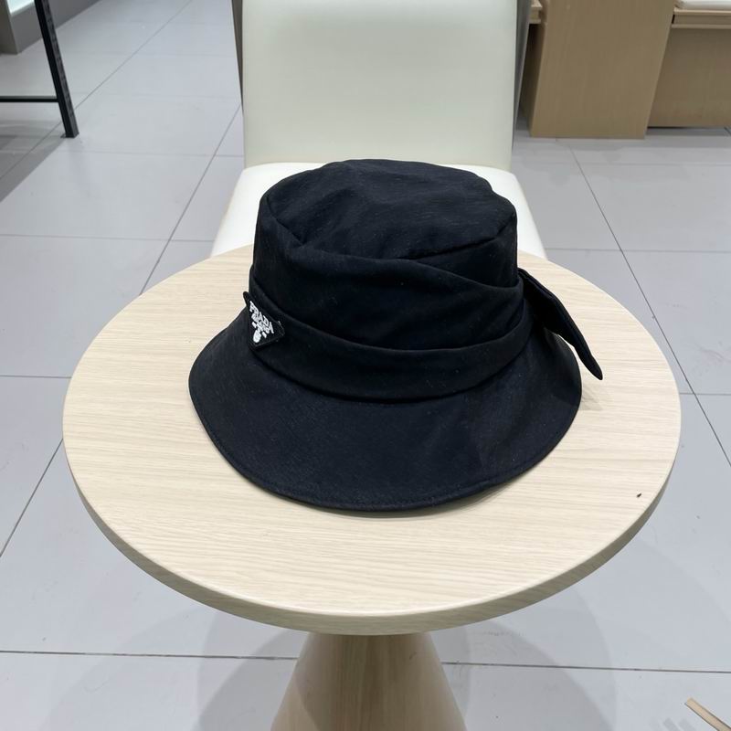 Prada hat (253)