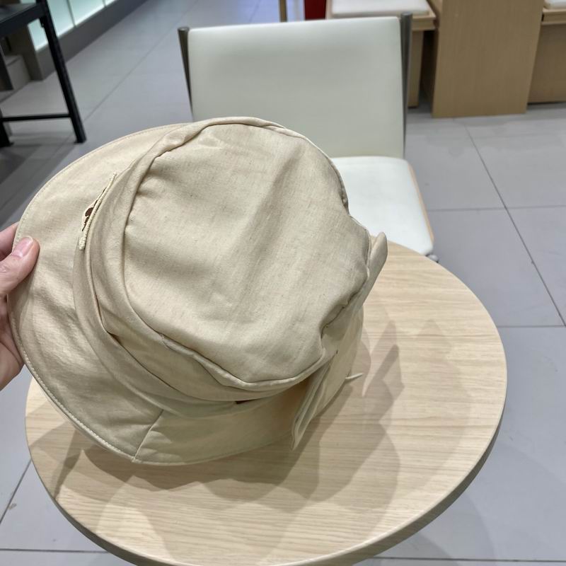 Prada hat (258)