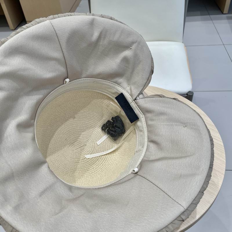 Prada hat (305)