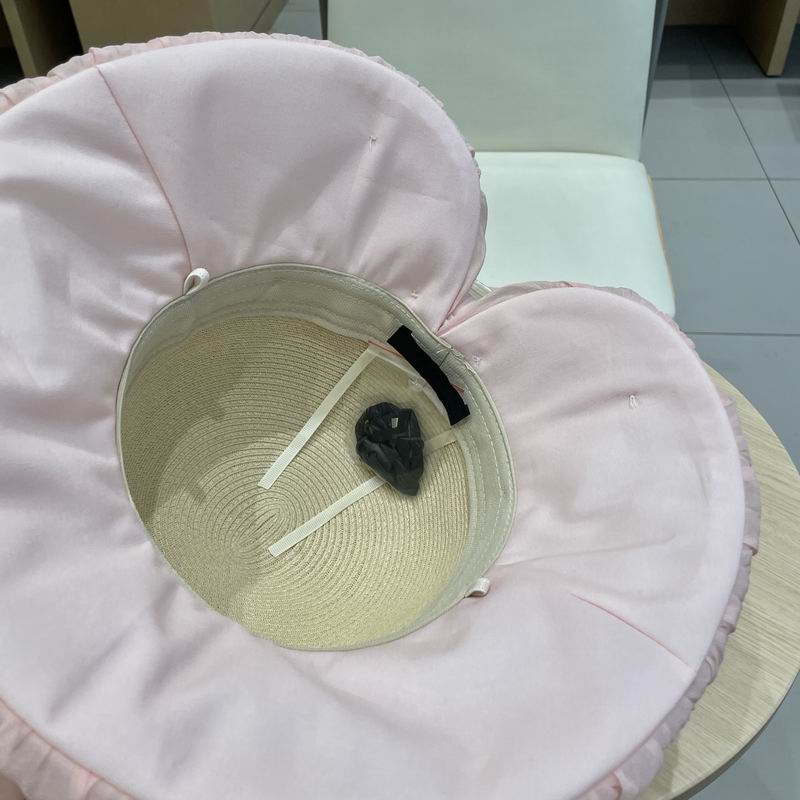 Prada hat (314)