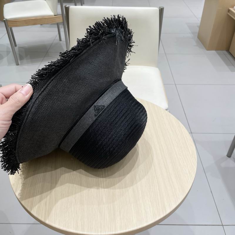 Prada hat (344)