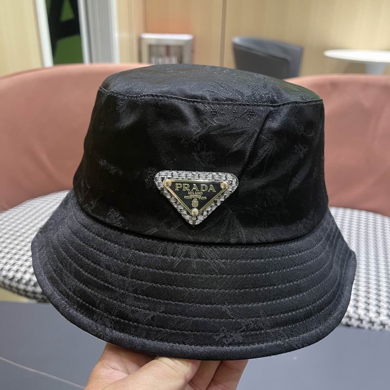 Prada hat (384)