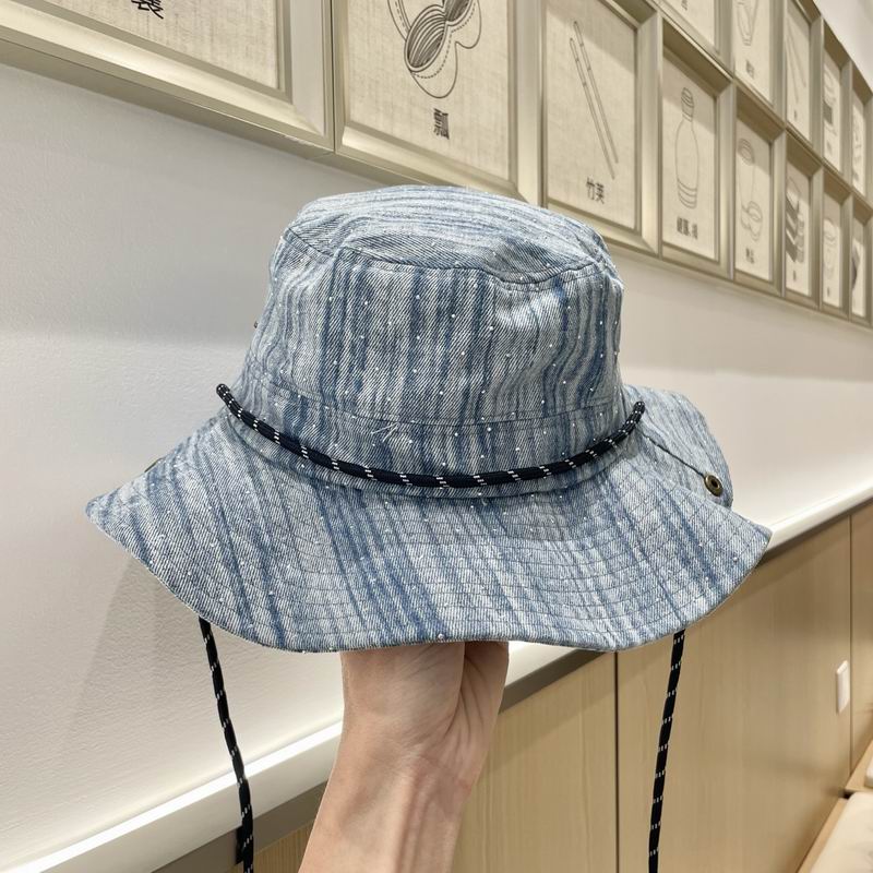 Prada hat (91)