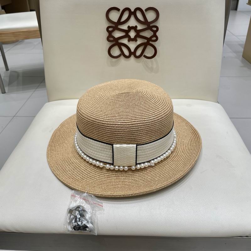 Prada top hat (145)