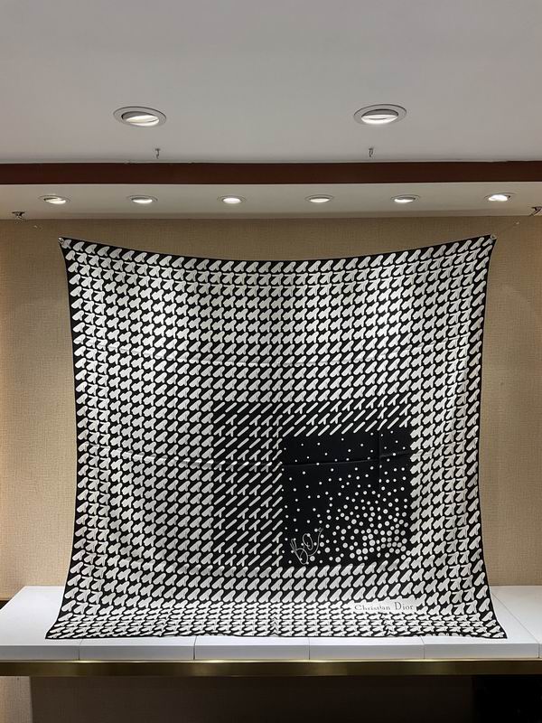 Scarf 140X140cm（高版本） 70%羊绒 30%真丝 E (62)