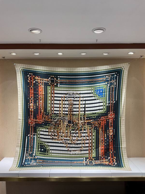 Scarf 140X140cm（高版本） 70%羊绒 30%真丝 E (66)