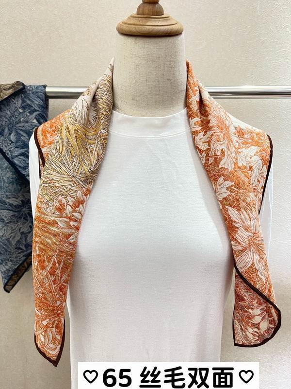 Scarf 66X66cm E (10)