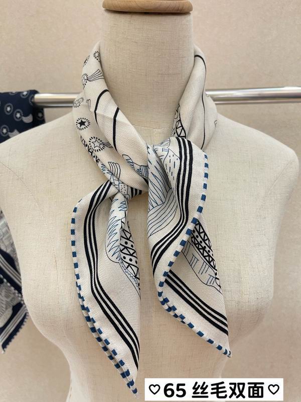 Scarf 66X66cm E (18)