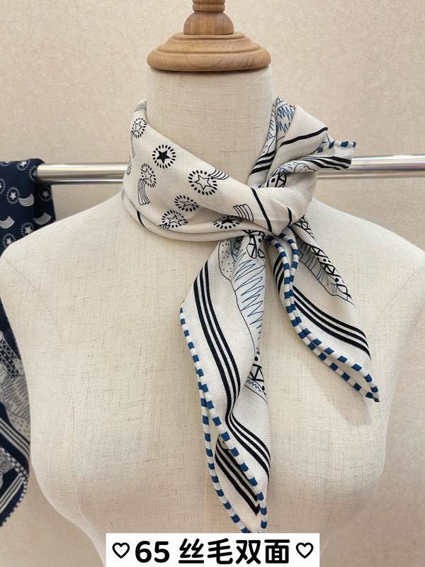 Scarf 66X66cm E (23)