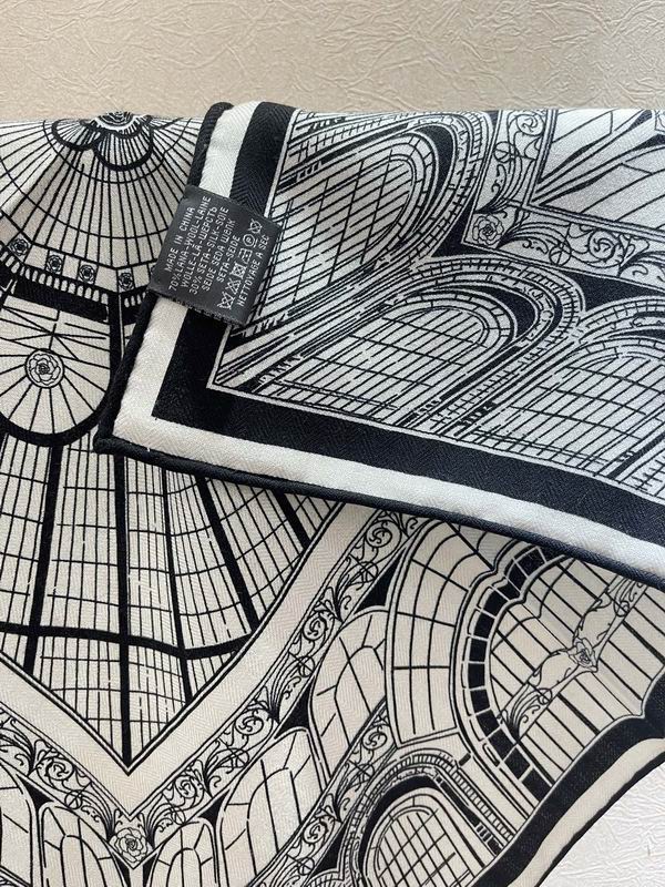 Scarf 66X66cm E (25)