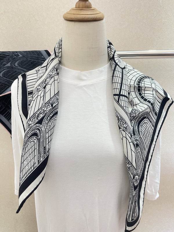 Scarf 66X66cm E (32)