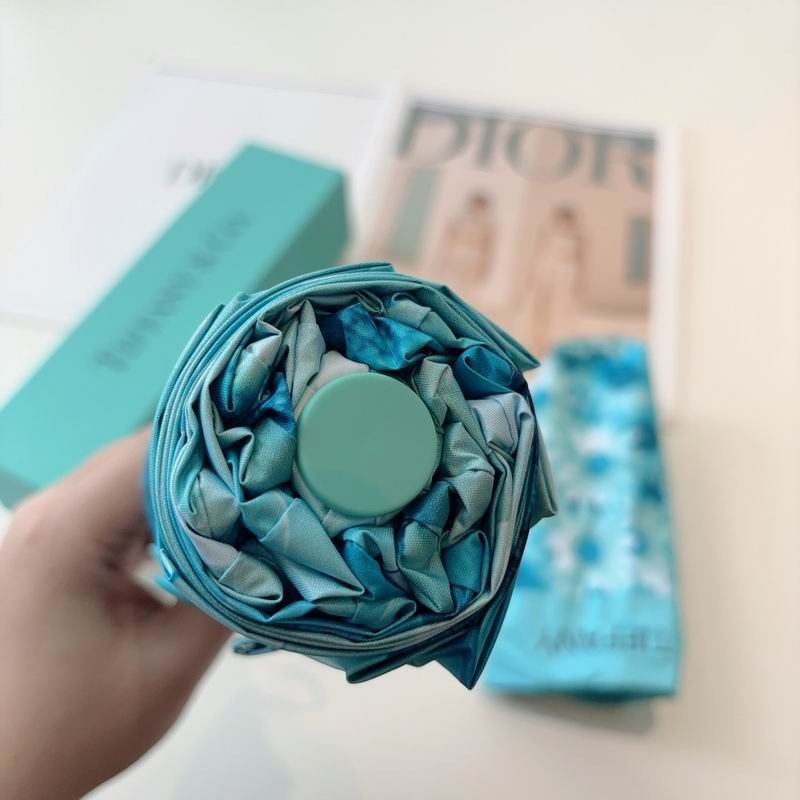 Tiffany umbrella (60)