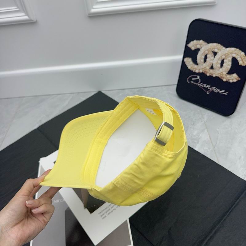 Vivinnee Westwood cap (4)