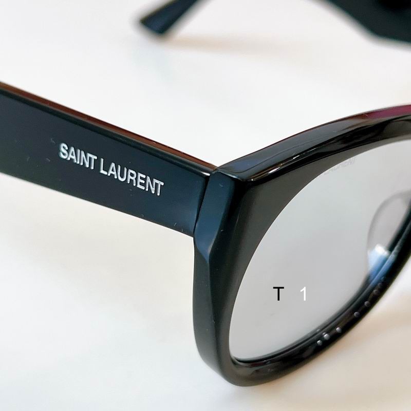 YSL  815 56 20-145 A07