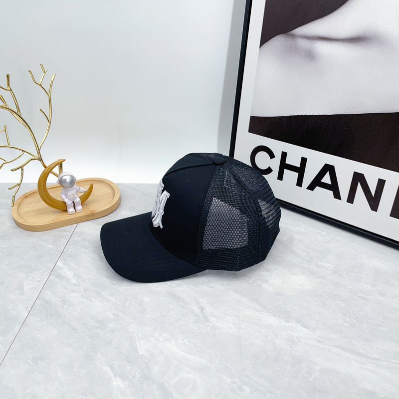 Amiri cap dx (70)